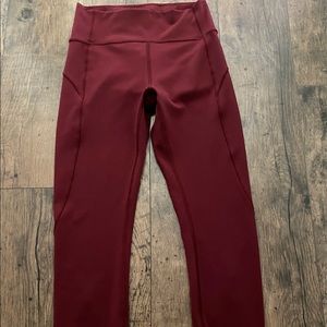 lululemon: In Movement Tight 25”